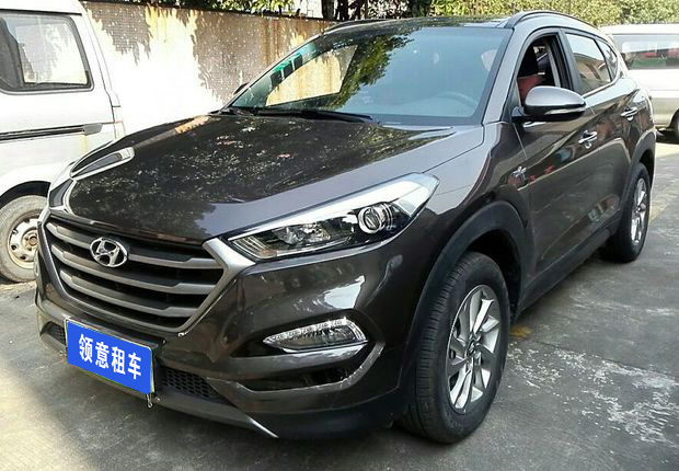 现代SUV